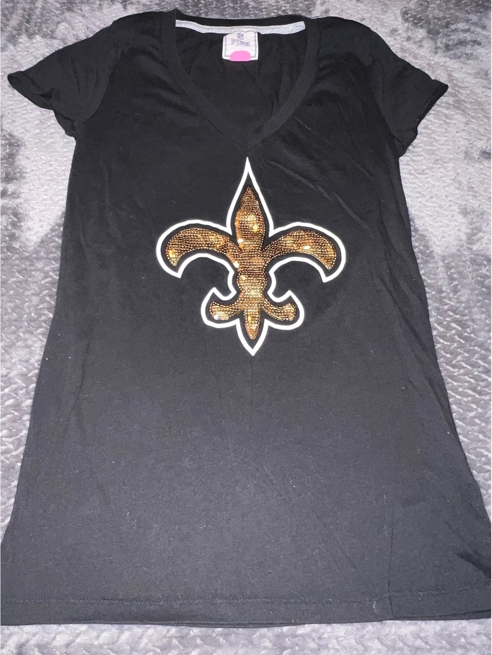 New Orleans Saints, Victorias Secret PINK, tshirt size Medium